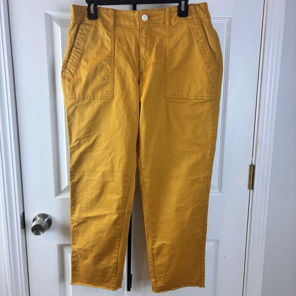 GAP For Good Women’s Girlfriend Khaki Pants  Mustard Frayed ankle Size 10